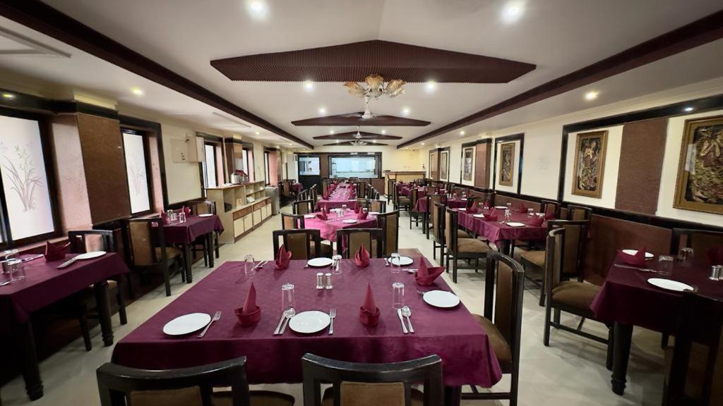 Hotel Sriyash Regency Bhāgalpur Exterior foto